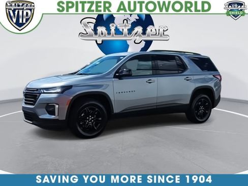 Used 2023 Chevrolet Traverse LS w/ Midnight/Sport Edition FWD image 4