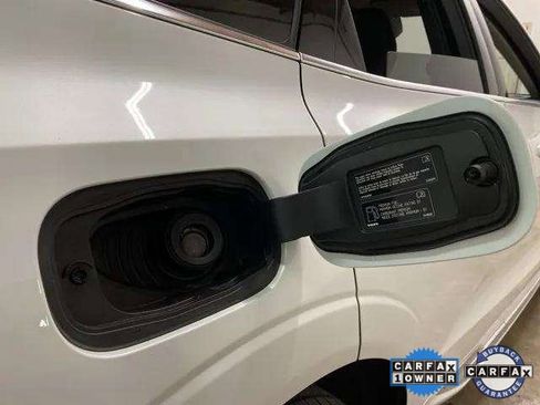 Used 2023 Volvo XC60 B5 Plus image 94