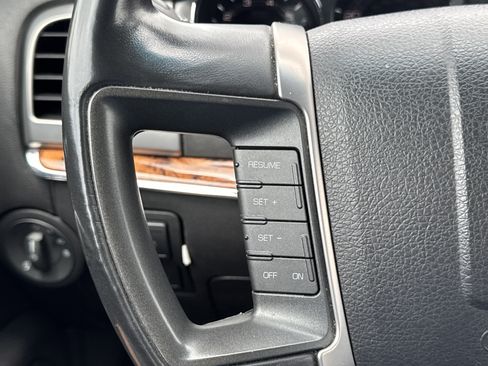 Used 2010 Lincoln MKZ FWD image 14
