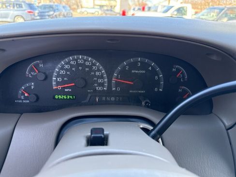 Used 2003 Ford F150 XLT image 38