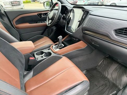 Certified 2025 Subaru Forester Touring AWD/4WD image 23