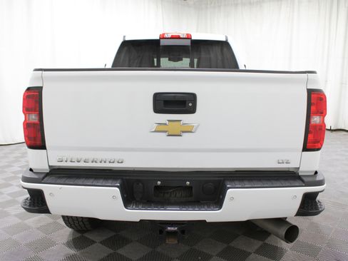 Used 2019 Chevrolet Silverado 2500 LTZ w/ Duramax Plus Package image 35