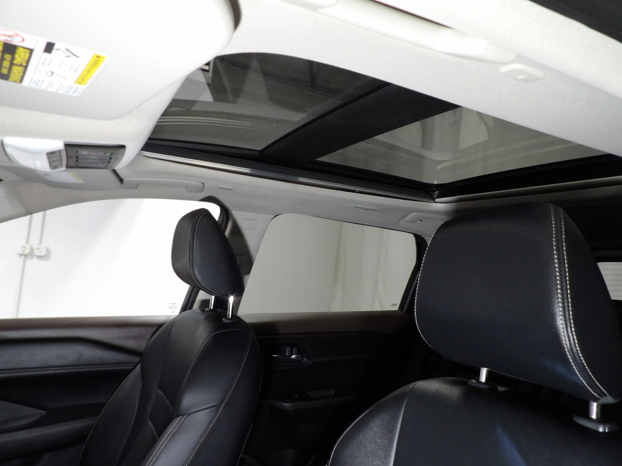 Used 2023 Nissan Rogue SL FWD image 10