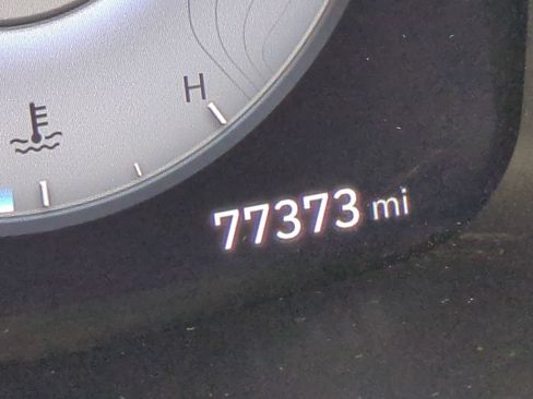 Used 2022 Hyundai Santa Fe Limited AWD/4WD image 38