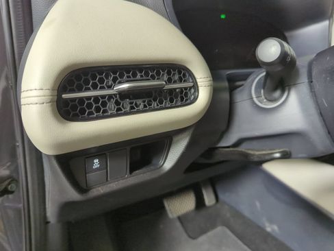 Certified 2024 Honda HR-V EX-L image 27