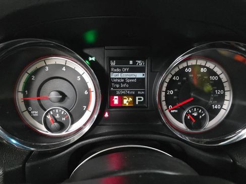 Used 2013 Dodge Durango Crew w/ Crew Convenience Group image 18