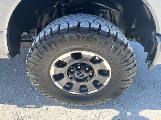 Used 2024 Ford F250 Platinum w/ Tremor Off-Road Package AWD/4WD image 18
