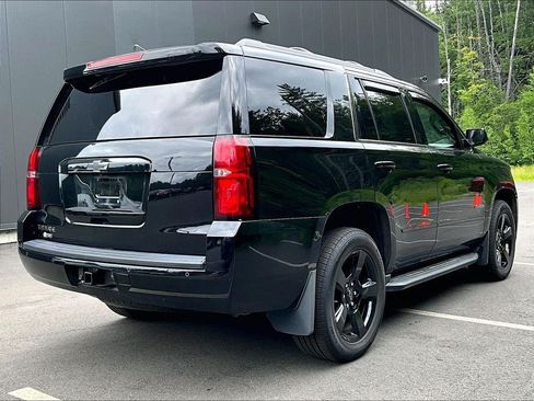 Used 2017 Chevrolet Tahoe LS w/ All-Season Package AWD/4WD image 4