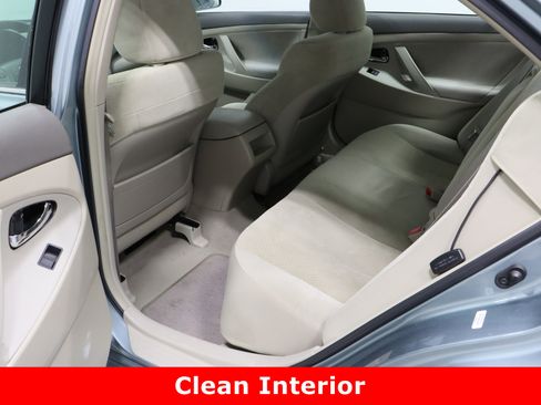 Used 2007 Toyota Camry LE image 24