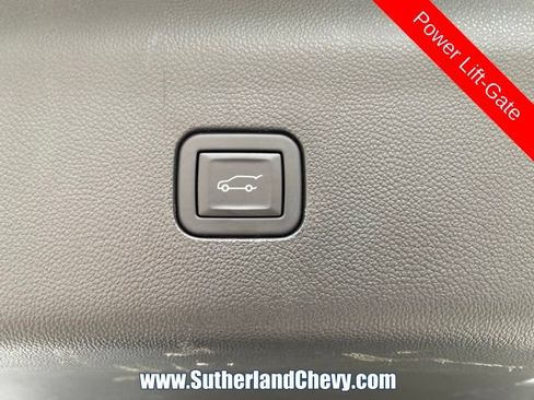 Used 2024 Buick Enclave Essence FWD image 44