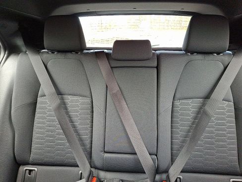 Used 2022 Toyota Corolla Hatchback image 19