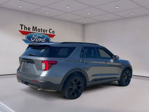 Certified 2024 Ford Explorer ST-Line w/ Class IV Trailer Tow Package AWD/4WD image 5