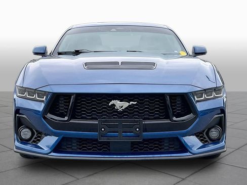 Used 2024 Ford Mustang GT Premium RWD image 3