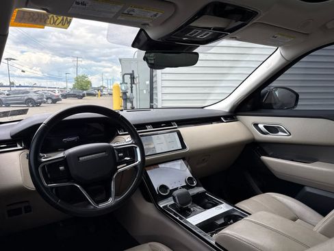 Used 2021 Land Rover Range Rover Velar S AWD/4WD image 11