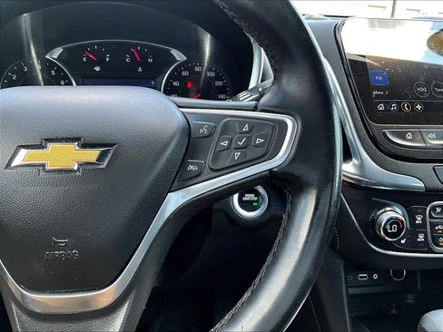 Used 2023 Chevrolet Equinox Premier image 23