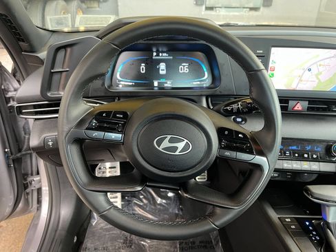 Used 2026 Hyundai Elantra Sport FWD image 31