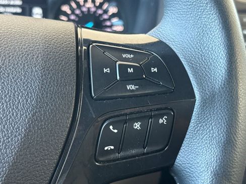 Used 2018 Ford Explorer XLT FWD image 23