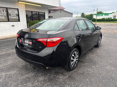 Used 2019 Toyota Corolla LE FWD image 8