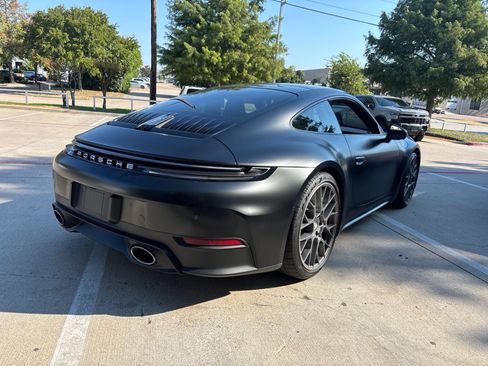 Used 2025 Porsche 911 Carrera S RWD image 9