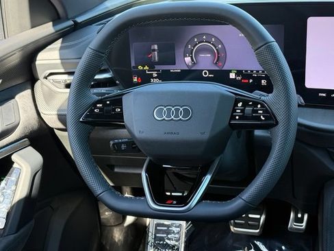 New 2026 Audi SQ5 Premium Plus AWD/4WD image 19