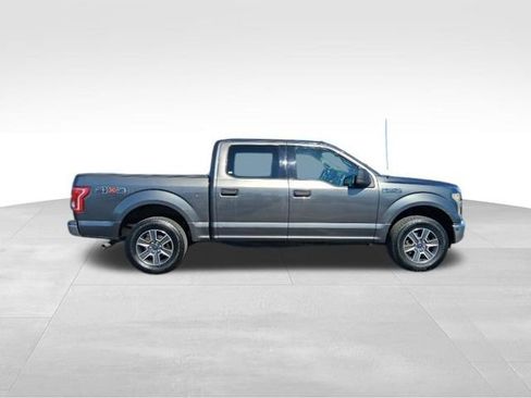 Used 2016 Ford F150 XLT image 5
