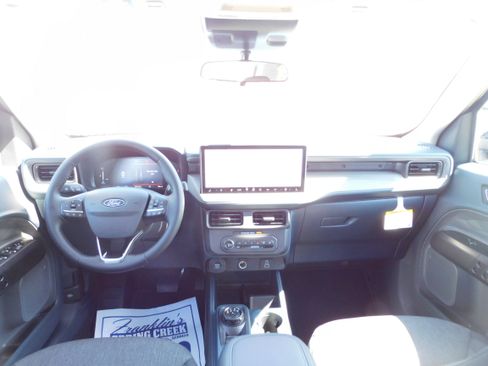 New 2025 Ford Maverick XLT w/ XLT Luxury Package image 14