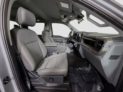 Used 2024 Ford F150 XLT image 27