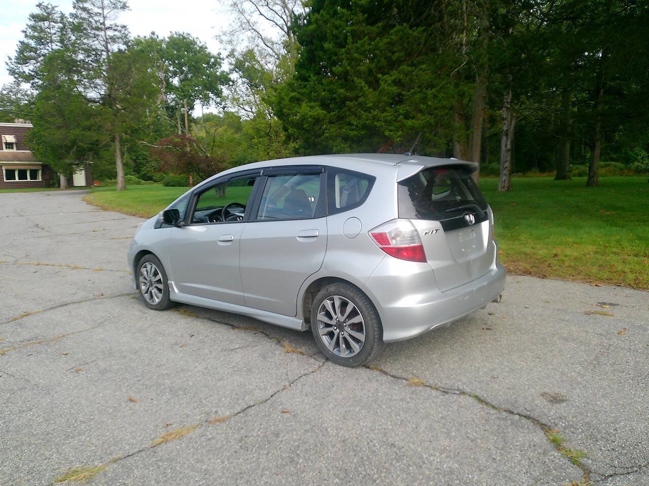 Used 2012 Honda Fit Sport image 11