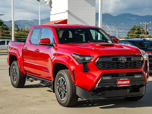 New 2026 Toyota Tacoma TRD Sport image 3