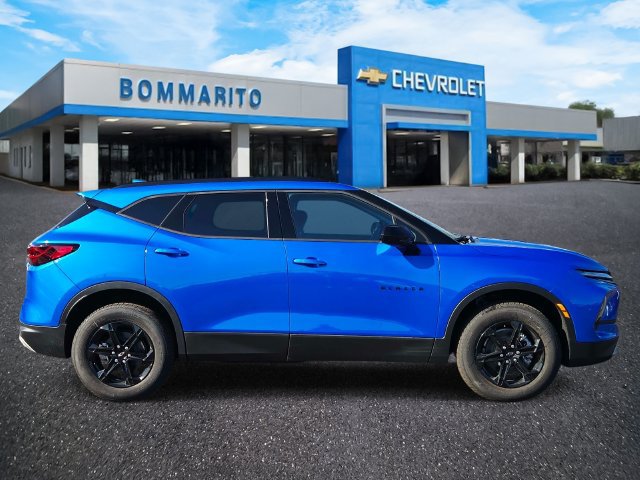 New 2026 Chevrolet Blazer LT w/ Convenience Package FWD image 6