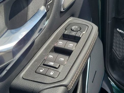 New 2027 RAM 1500 Laramie w/ Night Edition AWD/4WD image 15
