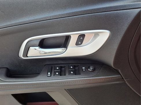 Used 2017 Chevrolet Equinox LT w/ Convenience Package FWD image 23