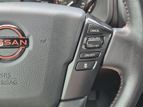 Used 2023 Nissan Titan PRO-4X w/ Pro-4x Convenience Package AWD/4WD image 25