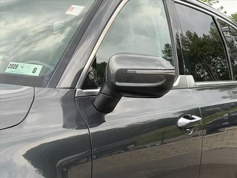 Used 2024 Kia Telluride S AWD/4WD image 19