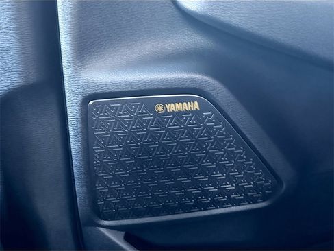 New 2026 Mitsubishi Outlander SE image 27