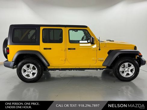 Used 2019 Jeep Wrangler Unlimited Sport S AWD/4WD image 5