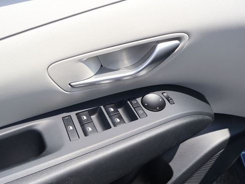 Used 2025 Hyundai Tucson SEL FWD image 7