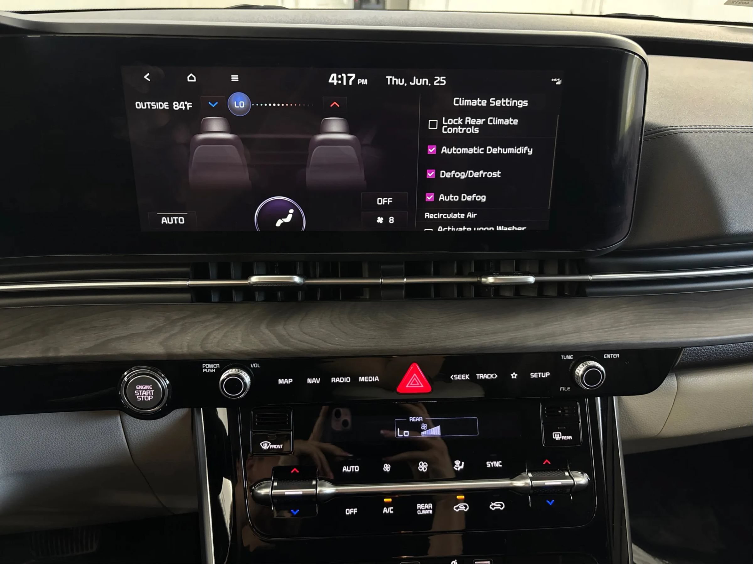Used 2024 Kia Carnival SX FWD image 36