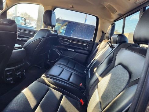 Used 2019 RAM 1500 Laramie RWD image 6