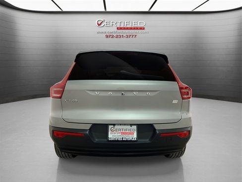 Used 2023 Volvo XC40 Recharge Ultimate w/ Protection Package Premier image 8