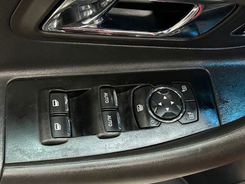 Used 2015 Ford Taurus SHO w/ Equipment Group 401A image 25