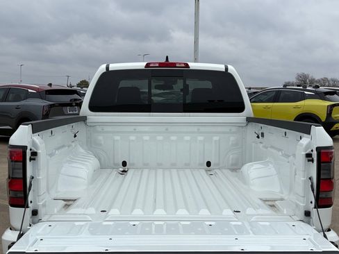 New 2026 Nissan Frontier SV image 18