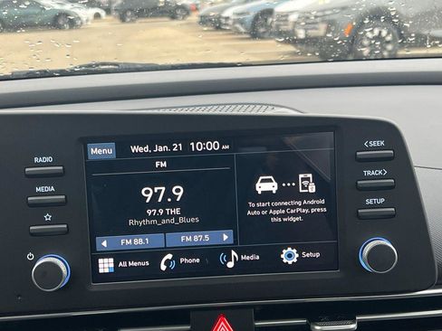 New 2026 Hyundai Elantra SE image 29