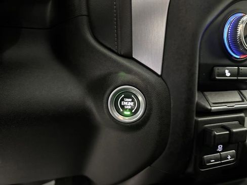 Certified 2019 GMC Sierra 1500 Elevation w/ Elevation Value Package image 16