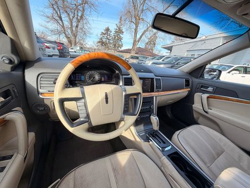 Used 2012 Lincoln MKZ Hybrid image 27