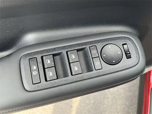 Used 2025 Hyundai Santa Fe SEL image 24