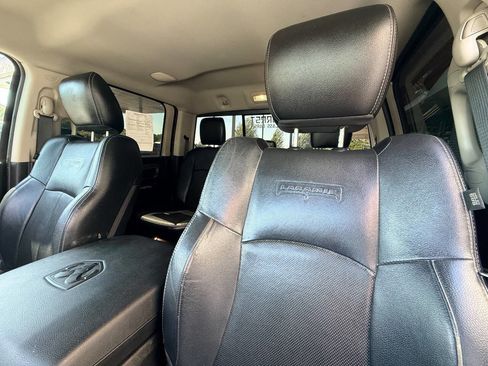 Used 2018 RAM 3500 Laramie w/ Convenience Group image 28