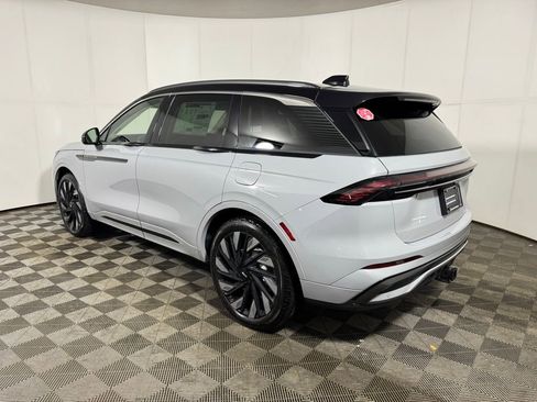 New 2026 Lincoln Nautilus Black Label w/ Jet Appearance Package image 3