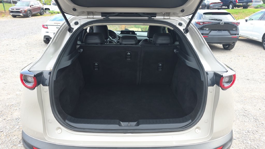 Used 2024 MAZDA CX-30 AWD 2.5 S w/ Select Sport Pkg image 9