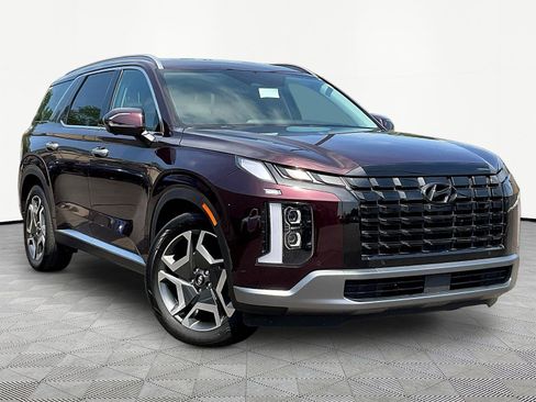 Used 2024 Hyundai Palisade Limited AWD/4WD image 3